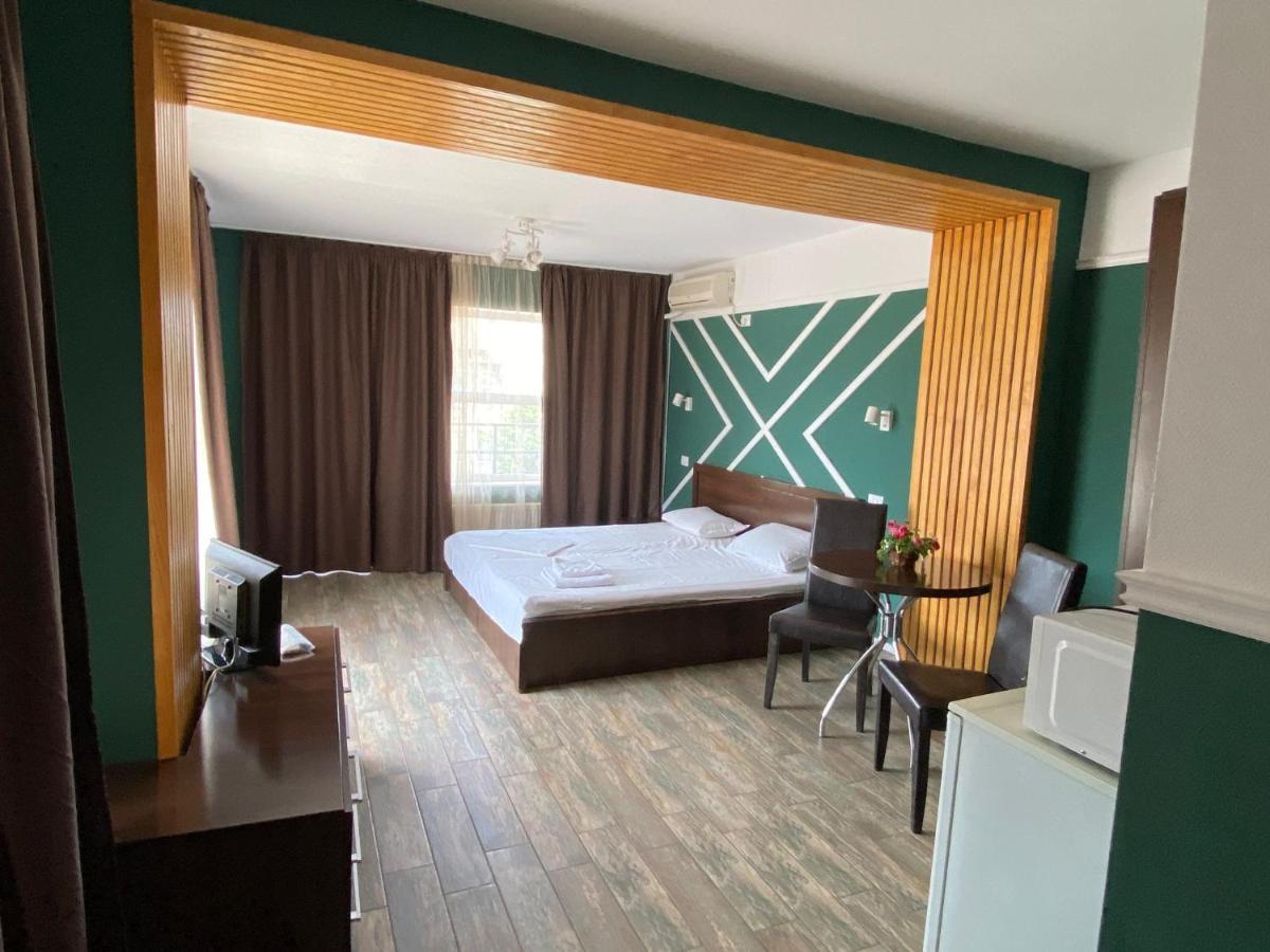 Ave Hotel Victoriei Bucharest Exterior photo
