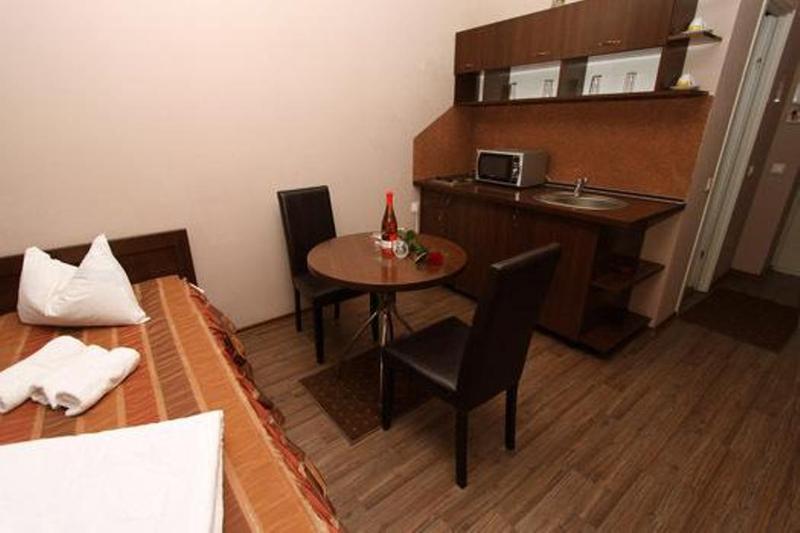 Ave Hotel Victoriei Bucharest Exterior photo